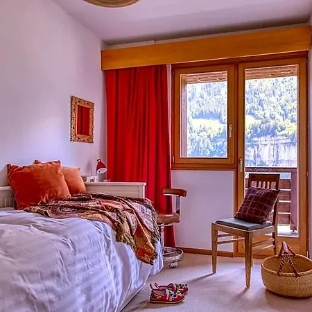 Soulful Escape With Fireplace And Mountain Views *