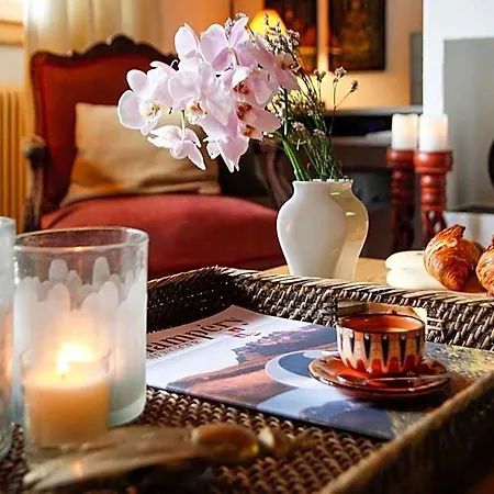 Soulful Escape With Fireplace And Mountain Views Hotel *